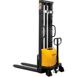 SMARTLIFT CDD15B-E 1,5 т 2,5 м Штабелёр с электроподъёмом, Грузоподъемность: 1.5 тонны (1500 кг), Высота подъема вил, м.: 2.5 м, Тип батареи: Кислотная, обслуживаемая купить по выгодной цене 100kwatt.ru