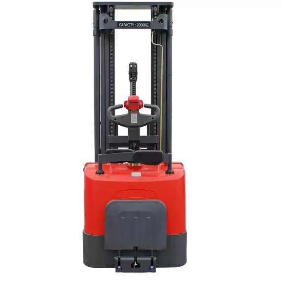 SHTAPLER JBD 2052 FL160 Li-ion FFL 2 т 5,2 м Штабелер самоходный (платформа оператора, свободный подъем) с доставкой в Омск купить по выгодной цене 100kwatt.ru